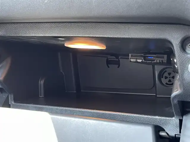 ＭＩＮＩ ミニ クーパー D 三重県 2017(平29)年 5.7万km ペッパー・ホワイト インテリジェントセーフティ/HUD/ACC/ドライブレコーダー前後/純正ナビ/Bカメラ/BT/USB/ブラックルーフ/純正15インチAW/コンフォートアクセス/マルチファンクションステアリング