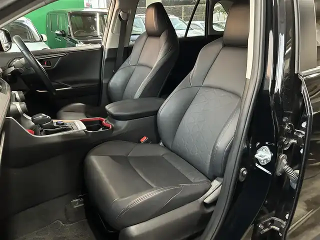 トヨタ ＲＡＶ４ アドベンチャー オフロードPKG 埼玉県 2021(令3)年 3.3万km アティチュードブラックマイカ 純正ナビ（FM/AM/BT/フルセグ/USB/Applecarplay//AndroidAuto)/前後ドラレコ（DRC-35ST)/レザーシート/D席パワーシート/トヨタセーフティセンス/レーダークルコン/ETC/電動パーキングブレーキ/オートホールド/純正18インチAW/純正フロアマット/純正LEDライト/ルーフレール/オートライト/ISOFIX/ブラインドスポットモニター/車高調