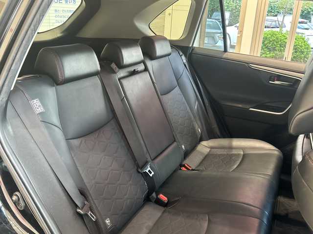 トヨタ ＲＡＶ４ アドベンチャー オフロードPKG 埼玉県 2021(令3)年 3.3万km アティチュードブラックマイカ トヨタセーフティーセンス　/純正ディスプレイオーディオ（ナビ・ＴＶ付）　/バックカメラ　/レーダークルーズコントロール　/LEDオートライト　/革シート　/パワーシート　/純正18インチアルミホイール/ブラインドスポットモニター /電子パーキング/ステアリングスイッチ/純正ETC