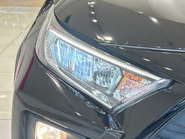 トヨタ ＲＡＶ４ アドベンチャー オフロードPKG 埼玉県 2021(令3)年 3.3万km アティチュードブラックマイカ トヨタセーフティーセンス　/純正ディスプレイオーディオ（ナビ・ＴＶ付）　/バックカメラ　/レーダークルーズコントロール　/LEDオートライト　/革シート　/パワーシート　/純正18インチアルミホイール/ブラインドスポットモニター /電子パーキング/ステアリングスイッチ/純正ETC