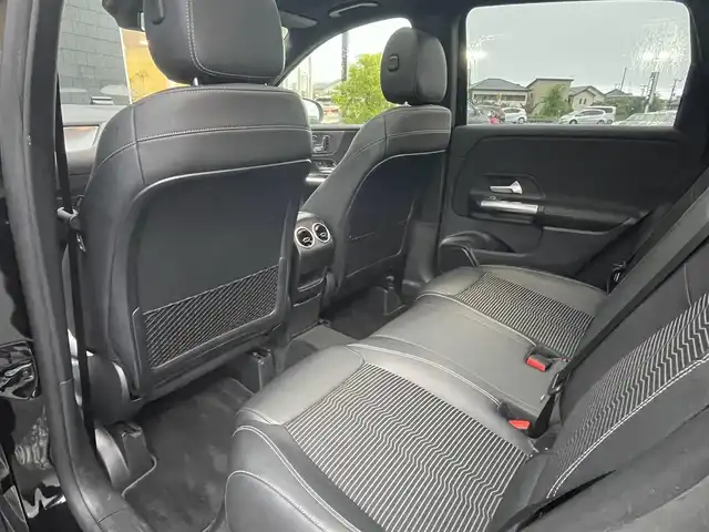 メルセデス・ベンツ Ｂ１８０ 静岡県 2020(令2)年 4.6万km コスモスブラック ワンオーナー /MBUXナビフルセグTV Bluetooth/バックカメラ/パノラマサンルーフ/ハーフレザーシート シートヒーター /レーダーセーフティ /衝突軽減ブレーキACC/レーンキープ ブラインドスポットモニター/パワーバックドア /LEDヘッドライト/DSRCETC