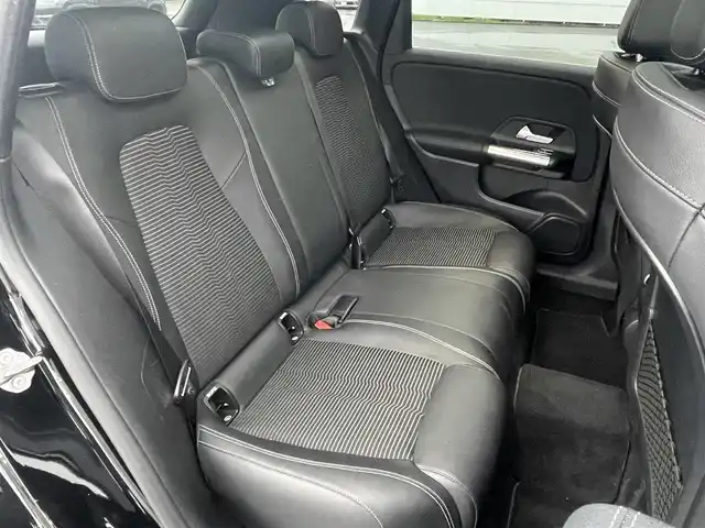 メルセデス・ベンツ Ｂ１８０ 静岡県 2020(令2)年 4.6万km コスモスブラック ワンオーナー /MBUXナビフルセグTV Bluetooth/バックカメラ/パノラマサンルーフ/ハーフレザーシート シートヒーター /レーダーセーフティ /衝突軽減ブレーキACC/レーンキープ ブラインドスポットモニター/パワーバックドア /LEDヘッドライト/DSRCETC