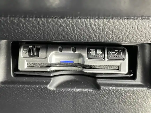 トヨタ ヴィッツ F 熊本県 2015(平27)年 2.5万km ゴールドマイカM 純正ナビNSCP-W62/ビルトインETC/電動格納ミラー/保証書/取扱説明書
