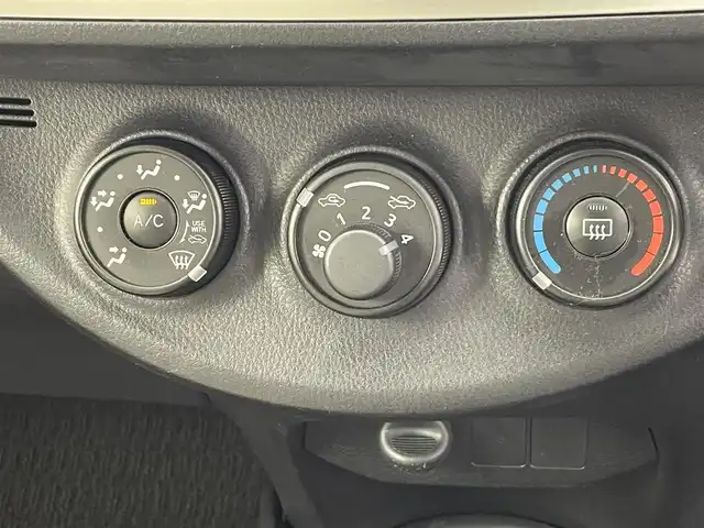トヨタ ヴィッツ F 熊本県 2015(平27)年 2.5万km ゴールドマイカM 純正ナビNSCP-W62/ビルトインETC/電動格納ミラー/保証書/取扱説明書