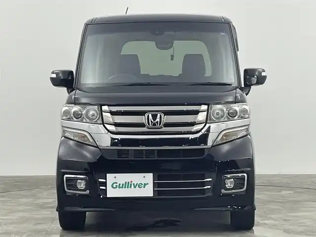 ホンダ Ｎ ＢＯＸ カスタム G ターボ Lパッケージ 群馬県 2016(平28)年 6.6万km スマートブラック 純正７インチナビ　バックカメラ　両側パワースライドドア　クルーズコントロール　ＨＩＤオートライト　ハーフレザーシート　純正１５インチＡＷ　ステアリングリモコン　ＥＴＣ　スマートキー　ドラレコ　禁煙車