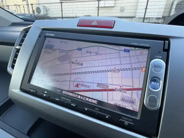 ホンダ フリード ハイブリット ジャストセレクション 静岡県 2014(平26)年 8.2万km スーパープラチナメタリック ハーフレザー/純正ナビ/(Bluetooth/CD/DVD/ワンセグ)/クルーズコントロール/HIDライト/パワースライドドア/ウォークスルー/三列シート/バックカメラ/純正フロアマット/純正15インチアルミホイール/ETC/スマートキー