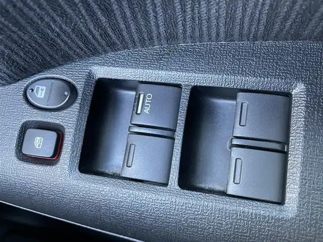 ホンダ フリード ハイブリット ジャストセレクション 静岡県 2014(平26)年 8.2万km スーパープラチナメタリック ハーフレザー/純正ナビ/(Bluetooth/CD/DVD/ワンセグ)/クルーズコントロール/HIDライト/パワースライドドア/ウォークスルー/三列シート/バックカメラ/純正フロアマット/純正15インチアルミホイール/ETC/スマートキー