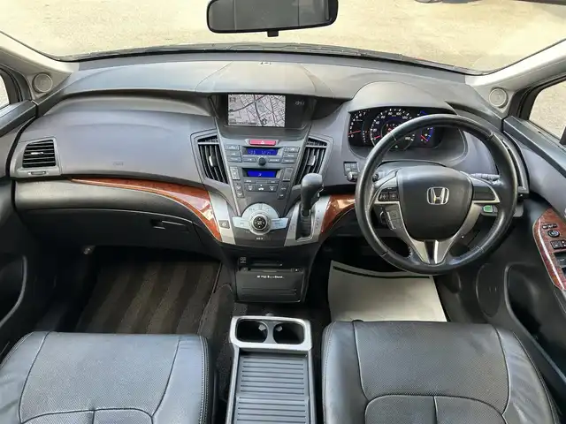 ホンダ オデッセイ M ファインスピリット エアロP 和歌山県 2010(平22)年 13.1万km クリスタルブラックパール 純正ナビ（ワンセグTV/FM/AM/CD/DVD/AUX/Bluetooth/USB）/バックカメラ/ECON/ETC/オートライト/3列シート/純正アルミホイール/純正フロアマット/純正ドアバイザー/取扱説明書/保証書