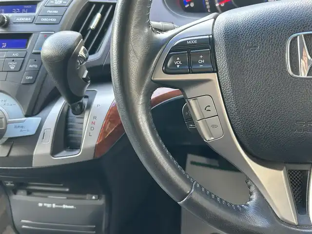 ホンダ オデッセイ M ファインスピリット エアロP 和歌山県 2010(平22)年 13.1万km クリスタルブラックパール 純正ナビ（ワンセグTV/FM/AM/CD/DVD/AUX/Bluetooth/USB）/バックカメラ/ECON/ETC/オートライト/3列シート/純正アルミホイール/純正フロアマット/純正ドアバイザー/取扱説明書/保証書