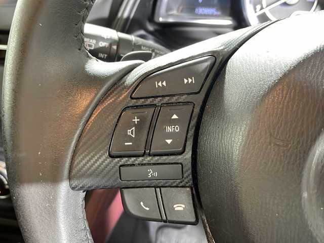 マツダ ＣＸ－３ XD ツーリング 沖縄県 2015(平27)年 13.1万km セラミックM 純正ナビ/（ＢＴ，フルセグ，ＣＤ／ＤＶＤ，ラジオ）　/バックカメラ　/クルーズコントロール　/ハーフレザーシート/ＢＳＭ(ブラインドスポットモニター)　/ＨＵＤ(ヘッドアップディスプレイ)　/ドライブレコーダー　/ビルトインＥＴＣ　/パドルシフト　/ＵＳＢポート　/スマートブレーキサポート　/純正フロアマット/革巻きステアリング/LEDヘッドライト/純正18インチアルミホイール/スペアキー