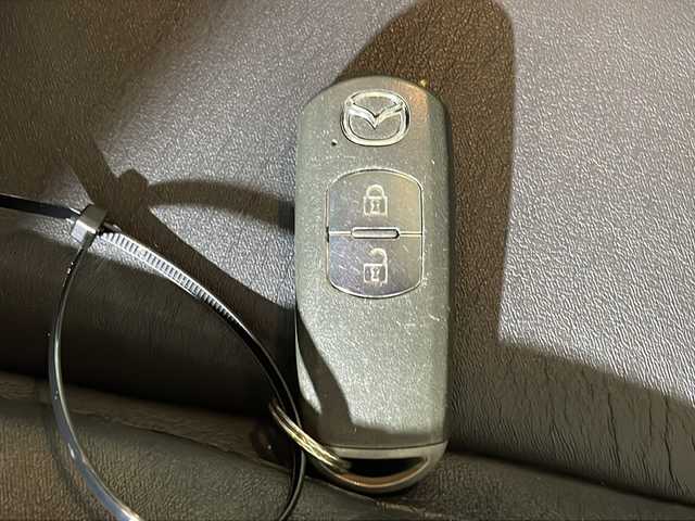 マツダ ＣＸ－３ XD ツーリング 沖縄県 2015(平27)年 13.1万km セラミックM 純正ナビ/（ＢＴ，フルセグ，ＣＤ／ＤＶＤ，ラジオ）　/バックカメラ　/クルーズコントロール　/ハーフレザーシート/ＢＳＭ(ブラインドスポットモニター)　/ＨＵＤ(ヘッドアップディスプレイ)　/ドライブレコーダー　/ビルトインＥＴＣ　/パドルシフト　/ＵＳＢポート　/スマートブレーキサポート　/純正フロアマット/革巻きステアリング/LEDヘッドライト/純正18インチアルミホイール/スペアキー