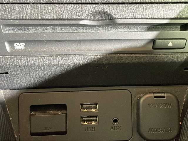 マツダ ＣＸ－３ XD ツーリング 沖縄県 2015(平27)年 13.1万km セラミックM 純正ナビ/（ＢＴ，フルセグ，ＣＤ／ＤＶＤ，ラジオ）　/バックカメラ　/クルーズコントロール　/ハーフレザーシート/ＢＳＭ(ブラインドスポットモニター)　/ＨＵＤ(ヘッドアップディスプレイ)　/ドライブレコーダー　/ビルトインＥＴＣ　/パドルシフト　/ＵＳＢポート　/スマートブレーキサポート　/純正フロアマット/革巻きステアリング/LEDヘッドライト/純正18インチアルミホイール/スペアキー