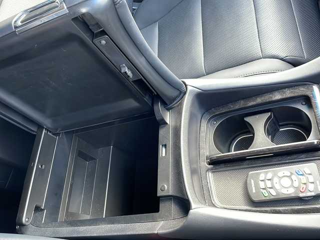 トヨタ アルファード S Cパッケージ 大阪府 2020(令2)年 3万km ホワイトパールクリスタルシャイン モデリスタフロント/リアスポイラー/アルパインナビ/アルパインフリップダウンモニター/セーフティセンス/バックモニター/ビルトインETC/クリアランスソナー/LEDヘッドライト/フォグランプ/ハンドルヒーター/革巻きコンビハンドル/前席パワーシート/シートメモリー/純正マット/ドアバイザー/カーテンエアバック/保証書/取扱説明書/スペアキー1本