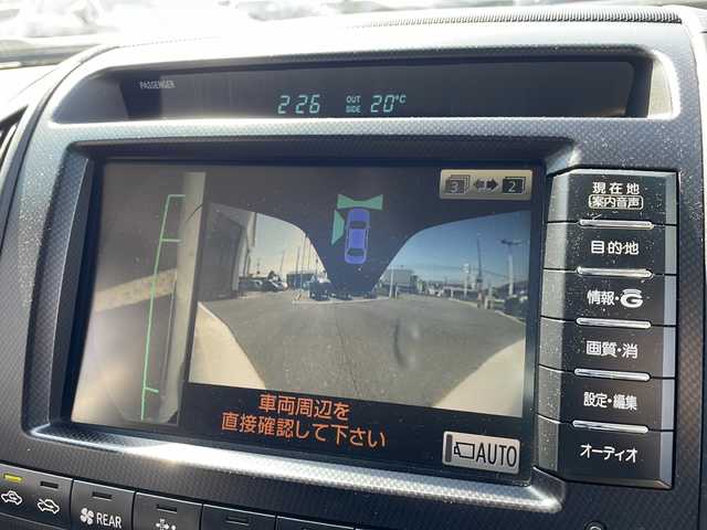 トヨタ ランドクルーザー ZX 60thブラックレザーセレ 新潟県 2011(平23)年 8.9万km ホワイトパールクリスタルシャイン ４WD/サンルーフ/革シート/前席・セカンドシートシートヒーター/前席パワーシート/パワーバックドア/純正HDDナビ/(DVD/フルセグTV/Bluetooth/USB/MSV)/バック＆サイド＆フロントカメラ/純正20インチアルミホイール/クルーズコントロール/プッシュスタート/スマートキー×２/ETC/前方ドライブレコーダー/100V電源/保証書/取扱説明書