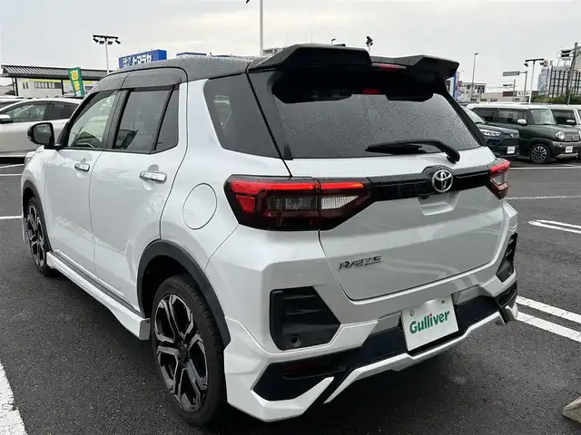 トヨタ ライズ Z 長崎県 2020(令2)年 6.9万km ブラックマイカメタリック/シャイニングホワイトパール ワンオーナー/純正ディスプレイオーディオ/ (BT フルセグTV AppleCarPlay USB)/全方位カメラ/バックカメラ/モデリスタエアロ/モデリスタ18インチAW/トヨタセーフティセンス/レーダークルーズコントロール/ミラー型前後ドライブレコーダー/前席ートヒーター/オートライト/LEDヘッドライト/保証書/スペアキー