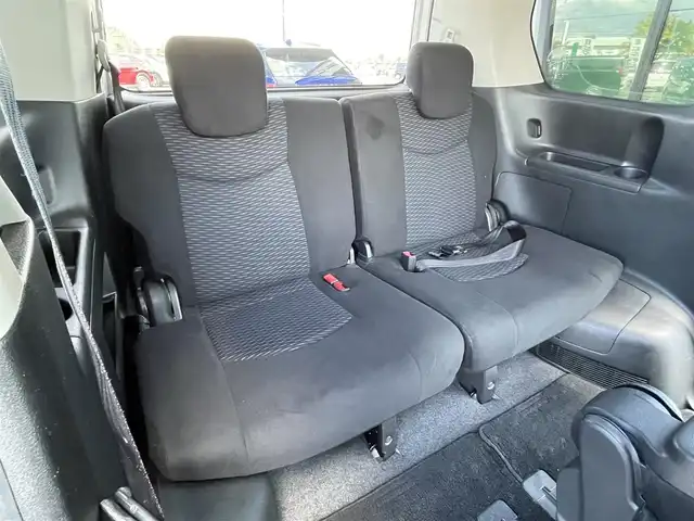日産 セレナ 20S 道央・札幌 2011(平23)年 4.3万km ブリリアントシルバー ４WD/純正オーディオ/AM/FM/CD/AUX/クルーズコントロール/ECOMODE/片側パワースライドドア/プッシュスタート/スマートキー/ハロゲンヘッドライト/オートライト/電動格納ミラー/純正フロアマット/ドアバイザー/スペアキー