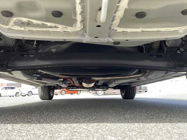 トヨタ ライズ Z 山口県 2024(令6)年 2.4万km シャイニングホワイトパール ハイブリッド車/ワンオーナー車/社外ディスプレイオーディオ/Bluetooth/バックカメラ/ステアリングスイッチ/スマートキー＆プッシュスタート/LEDヘッドライト/LEDフォグライト/オートマチックハイビーム/オートライト/衝突軽減ブレーキ/横滑り防止装置/レーダークルーズコントロール/レーンキープアシスト/リアフォグライト/コーナーセンサー/前席シートヒーター/社外前後ドライブレコーダー/純正17インチAW/保証書・取説