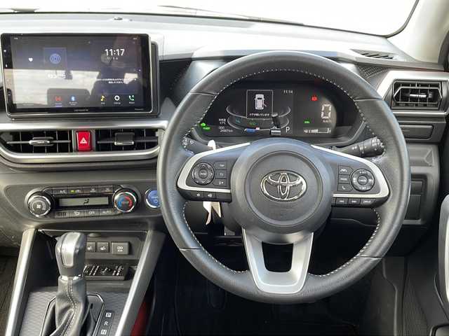 トヨタ ライズ Z 山口県 2024(令6)年 2.4万km シャイニングホワイトパール ハイブリッド車/ワンオーナー車/社外ディスプレイオーディオ/Bluetooth/バックカメラ/ステアリングスイッチ/スマートキー＆プッシュスタート/LEDヘッドライト/LEDフォグライト/オートマチックハイビーム/オートライト/衝突軽減ブレーキ/横滑り防止装置/レーダークルーズコントロール/レーンキープアシスト/リアフォグライト/コーナーセンサー/前席シートヒーター/社外前後ドライブレコーダー/純正17インチAW/保証書・取説