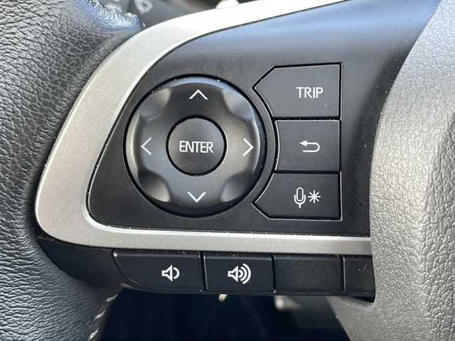 トヨタ ライズ Z 山口県 2024(令6)年 2.4万km シャイニングホワイトパール ハイブリッド車/ワンオーナー車/社外ディスプレイオーディオ/Bluetooth/バックカメラ/ステアリングスイッチ/スマートキー＆プッシュスタート/LEDヘッドライト/LEDフォグライト/オートマチックハイビーム/オートライト/衝突軽減ブレーキ/横滑り防止装置/レーダークルーズコントロール/レーンキープアシスト/リアフォグライト/コーナーセンサー/前席シートヒーター/社外前後ドライブレコーダー/純正17インチAW/保証書・取説