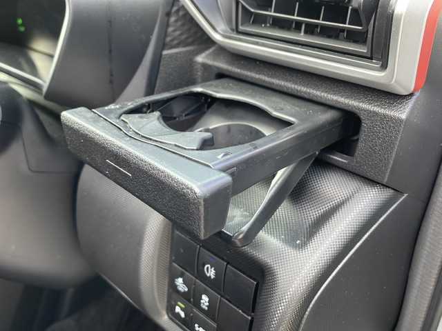 トヨタ ライズ Z 山口県 2024(令6)年 2.4万km シャイニングホワイトパール ハイブリッド車/ワンオーナー車/社外ディスプレイオーディオ/Bluetooth/バックカメラ/ステアリングスイッチ/スマートキー＆プッシュスタート/LEDヘッドライト/LEDフォグライト/オートマチックハイビーム/オートライト/衝突軽減ブレーキ/横滑り防止装置/レーダークルーズコントロール/レーンキープアシスト/リアフォグライト/コーナーセンサー/前席シートヒーター/社外前後ドライブレコーダー/純正17インチAW/保証書・取説