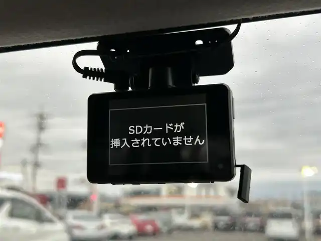 三菱 ｅＫカスタム G 岡山県 2013(平25)年 6.8万km パープリッシュネイビーパール 登録時走行距離67689km/純正ナビ/フルセグTV(AM/FM/CD/Bluetooth)/バックカメラ/前後ドライブレコーダー/ETC/アイドリングストップ/電動格納ミラー/純正フロアマット/14インチ純正AW/プッシュスタート/スマートキー(スペア×1)