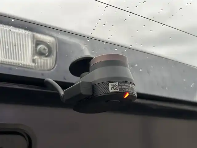 三菱 ｅＫカスタム G 岡山県 2013(平25)年 6.8万km パープリッシュネイビーパール 登録時走行距離67689km/純正ナビ/フルセグTV(AM/FM/CD/Bluetooth)/バックカメラ/前後ドライブレコーダー/ETC/アイドリングストップ/電動格納ミラー/純正フロアマット/14インチ純正AW/プッシュスタート/スマートキー(スペア×1)