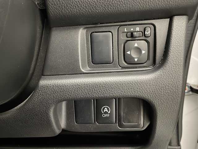 日産 デイズ ハイウェイスター Vセレ +Safty 宮崎県 2014(平26)年 4万km ホワイトパール 純正ナビ　/フルセグＴＶ/ＣＤ／ＤＶＤ　/ＦＭ／ＡＭ/アラウンドビューモニター/バックカメラ/ＥＴＣ　/プッシュスタート　/スペアキー　/アイドリングストップ/電動格納ミラー/純正フロアーマット