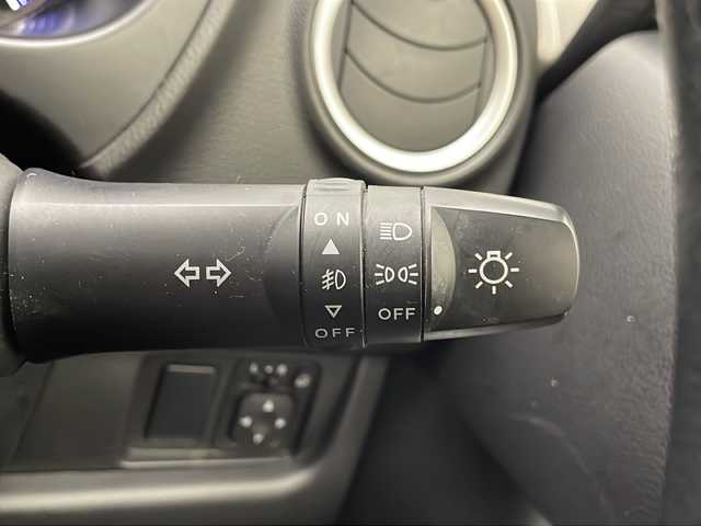 日産 デイズ ハイウェイスター Vセレ +Safty 宮崎県 2014(平26)年 4万km ホワイトパール 純正ナビ　/フルセグＴＶ/ＣＤ／ＤＶＤ　/ＦＭ／ＡＭ/アラウンドビューモニター/バックカメラ/ＥＴＣ　/プッシュスタート　/スペアキー　/アイドリングストップ/電動格納ミラー/純正フロアーマット