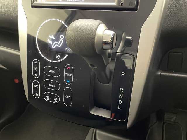 日産 デイズ ハイウェイスター Vセレ +Safty 宮崎県 2014(平26)年 4万km ホワイトパール 純正ナビ　/フルセグＴＶ/ＣＤ／ＤＶＤ　/ＦＭ／ＡＭ/アラウンドビューモニター/バックカメラ/ＥＴＣ　/プッシュスタート　/スペアキー　/アイドリングストップ/電動格納ミラー/純正フロアーマット