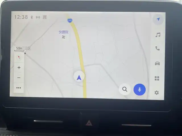 トヨタ ノア ハイブリッド S－Z 福岡県 2023(令5)年 4.2万km ホワイトパールクリスタルシャイン 純正10.5インチディスプレイオーディオ(ナビキット/CD/DVD/フルセグTV/Bluetooth/HDMI)/両側パワースライドドア/純正有期EL14インチフリップダウンモニター/バックカメラ/ハーフレザーシート/快適利便パッケージ/パワーバックドア/D/N/2列目シートヒーター/ステアリングヒーター/クリアランスソナー/レーダークルーズコントロール/社外デジタルインナーミラー/ビルトインETC2.0/純正17インチAW/純正フロアマット