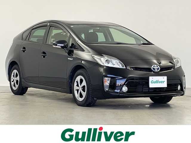 トヨタ プリウス S 岐阜県 2015(平27)年 3万km ブラック 純正HDDナビ/　(AM/FM/CD/DVD/Bluetooth/フルセグTV)/バックカメラ/ビルトインETC/ステアリングスイッチ/純正アルミホイール/純正フロアマット/純正ドアバイザー/HIDヘッドライト/スペアキー