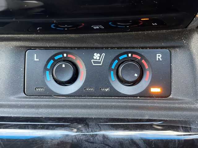 トヨタ ヴェルファイア Z Gエディション 兵庫県 2019(平31)年 3.8万km ブラック ワンオーナー/保証書・取説・有/社外メモリーナビ・フルセグ・BT・CD・DVD・FM・AM/バックカメラ/ETC/追尾機能付きクルーズコントロール/車線逸脱防止支援システム/衝突被害軽減ブレーキ/パーキングアシストブレーキ/クリアランスソナー/ロードサインアシスト/先行車発進通知/後席モニター/シートヒーター/シートクーラー/プッシュスタート/スマートキー×2/社外フロアマット/純正ドアバイザー