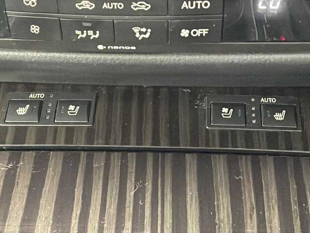 レクサス ＧＳ 300h バージョンL 岐阜県 2014(平26)年 12.6万km ホワイトパールクリスタルシャイン 純正ナビ/AM/FM/TV/SD/BT/CD/DVD/バックカメラ/サンルーフ/レザーシート/シートベンチレーションD席・N席/【エアーシート/シートヒーター】/R席シートヒーター/R席エアコン/パワーシートD/N席/シートメモリー/クルーズコントロール/LEDヘッドライト/フォグライト/ビルドインETC/リアサンシェード/純正19インチアルミホイール/ドアバイザー/フロアマット