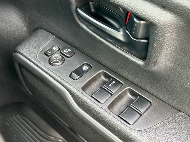 スズキ ハスラー HYBRID G 千葉県 2021(令3)年 6.9万km デニムブルー ガンメタリック 2トーン 社外メモリナビ/Bluetooth/DVD/CD/バックカメラ/クルーズコントロール/ETC/オートライト/プッシュスタート/ステアリングスイッチ/レーンキープアシスト/デュアルカメラブレーキサポート/後方誤発進抑制機能/標識認識機能/車線逸脱警報/オートハイビーム/リヤパーキングセンサー/盗難防止装置/社外フロアマット/保証書・取扱説明書