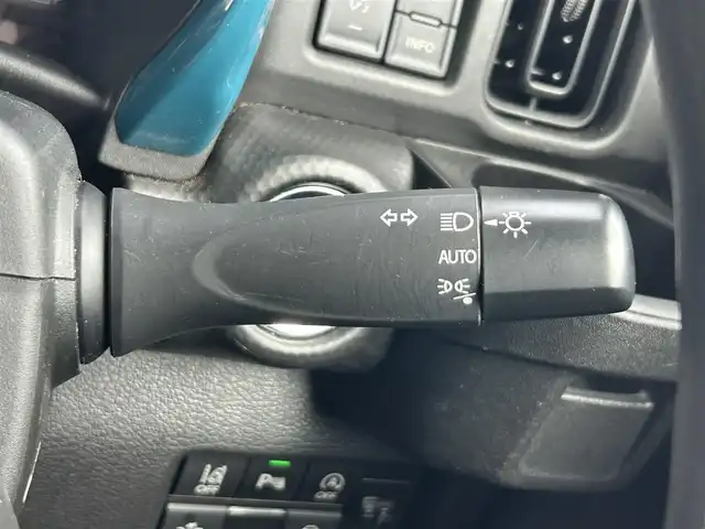 スズキ ハスラー HYBRID G 静岡県 2021(令3)年 6.9万km デニムブルー ガンメタリック 2トーン 社外メモリナビ/Bluetooth/DVD/CD/バックカメラ/ETC/オートライト/プッシュスタート/ステアリングスイッチ/レーンキープアシスト/デュアルカメラブレーキサポート/誤発進抑制機能/標識認識機能/車線逸脱警報/オートハイビーム/パーキングセンサー/盗難防止装置/社外フロアマット/保証書・取扱説明書