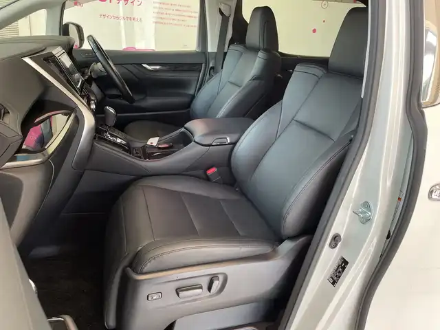 トヨタ ヴェルファイア Z Gエディション 埼玉県 2018(平30)年 6万km ホワイトパールクリスタルシャイン トヨタセーフティーセンス /純正フリップダウンモニター /純正9インチメモリナビ /　　CD/DVD/BT/フルセグ/バックカメラ /両側パワースライドドア /パワーバックドア /レーダークルーズコントロール /LED /革シート/シートヒーター/クーラー/メモリーシート/ステアリングヒーター/スイッチ/電子パーキング /純正ETC2.0
