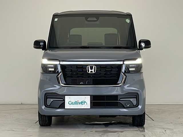ホンダ Ｎ ＢＯＸ カスタム コーディネートスタイル 愛知県 2024(令6)年 0.1万km未満 グレー 登録済未使用車/衝突被害軽減ブレーキ/レーダークルーズコントロール/シートヒーター/コーナーセンサー/純正アルミホイール/バックカメラ/両側パワースライドドア/LEDヘッドライト/オートマチックハイビーム/ステアリングスイッチ/スマートキー/プッシュスタート