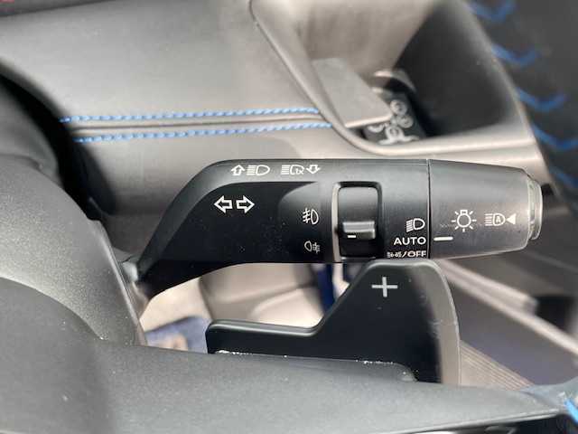 日産 セレナ オーテック 三重県 2023(令5)年 4.8万km カスピアンブルー コネクトナビゲーション/・12.3型カラーディスプレイ/・メモリーナビ/・フルセグTV/・スマホ連携/・アマゾンアレクサ/・USB/HDMI/・Bluetooth/・ビルトインETC2.0/・ワイヤレス充電器/・ナビリンク機能付プロパイロット/・プロパイロット緊急停止システム/・前後ドライブレコーダー/・アダプティブLEDヘッドランプ/オートレベライザー/360°セーフティアシスト/・プロパイロット/・インテリジェントエマージェンシーブレーキ/・前方衝突予測警報/・衝突回避ステアリングアシスト/・車線逸脱防止支援システム/・車線逸脱警報/・後側方衝突防止支援システム/・後側方車両検知警報/・後退時車両検知警報/・ふらつき警報/・踏み間違い衝突防止アシスト/・標識検知機能/1オーナー/ハンズフリー両側パワースライド/アラウンドビューモニター/合皮シート/1列目/2列目シートヒーター/ステアリングヒーター/205/65R16インチ純正AW/プッシュスタート/スマートキー/スペアキー/純正フロアマット