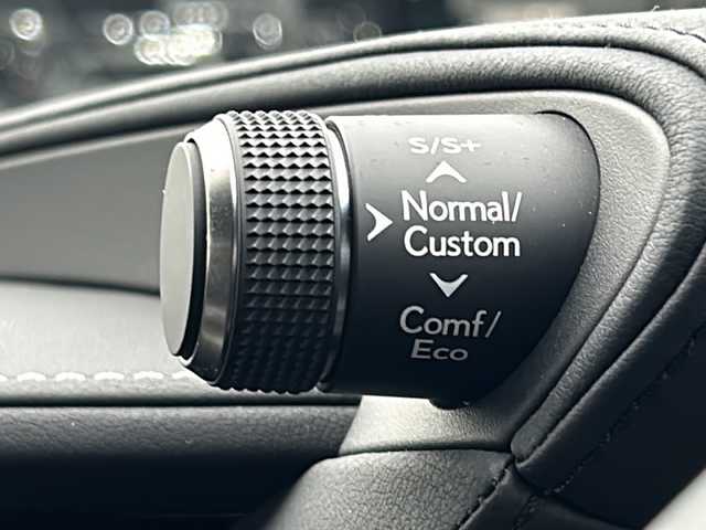 レクサス ＬＳ 500h エグゼクティブ 宮城県 2019(平31)年 1.8万km グラファイトブラックガラスフレーク マークレビンソンサウンド　/三眼ＬＥＤヘッドランプ/デジタルインナーミラー　/パノラミックビューモニター　/デジタルインナーミラー　/ＢＳＭ　/ＨＵＤ　/メーカーナビ/パワートランク　/アダプティブクルーズコントロール/レクサスセーフティ　/ETC2.0/黒革シート/シートヒーター/ベンチレーション/ステアリングヒーター/禁煙車