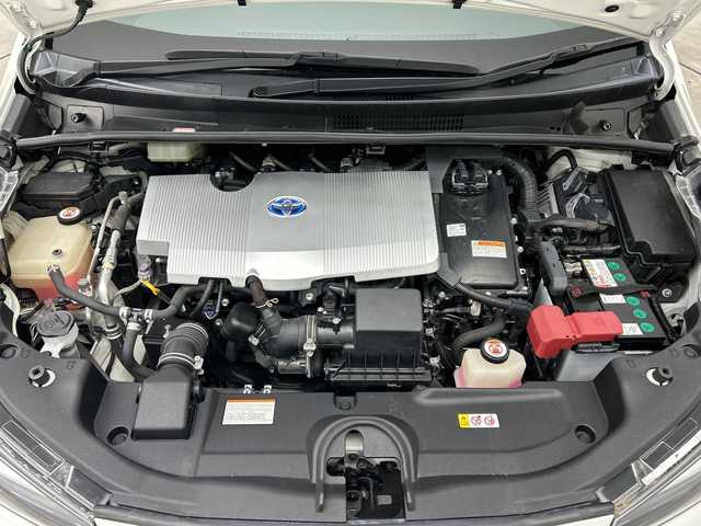 トヨタ プリウス Sツーリングセレクション 三重県 2019(令1)年 3.2万km ホワイトパールクリスタルシャイン /禁煙車//純正ナビ【NSZT-Y68T】/（CD.DVD.SD.BT.フルセグTV）//バックカメラ//ToyotaSaftySense//衝突被害軽減システム//レーンキープアシスト//レーダークルーズコントロール//前席シートヒーター//合皮シート//TRDエアロ//純正ドライブレコーダー//ビルトインETC//ステアリングスイッチ//GPSレーダー//LEDオートライト//オートマチックハイビーム//電格ミラー//ウインカーミラー//純正フロアマット//純正17インチアルミホイール//前後コーナーセンサー