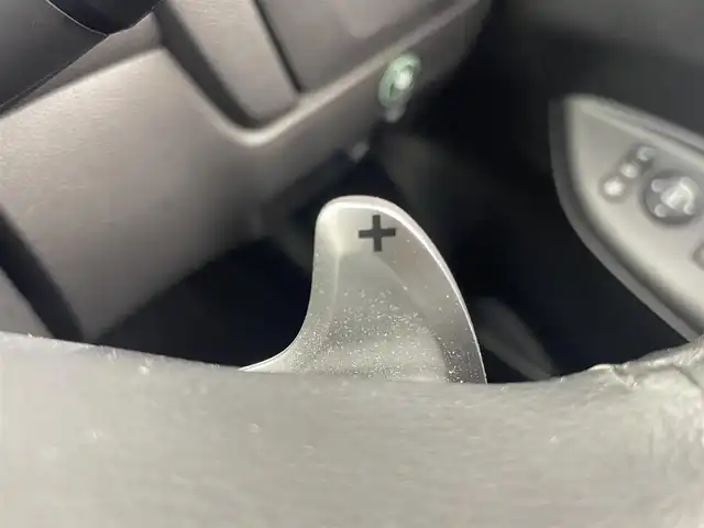 ホンダ フィット RS 茨城県 2013(平25)年 1.6万km プレミアムホワイトパール 純正8型ナビ/バックカメラ/フルセグ/あんしんパッケージ/シティブレーキアクティブシステム/クルーズコントロール/ETC/純正15インチAW/LEDヘッドライト/スマートキー