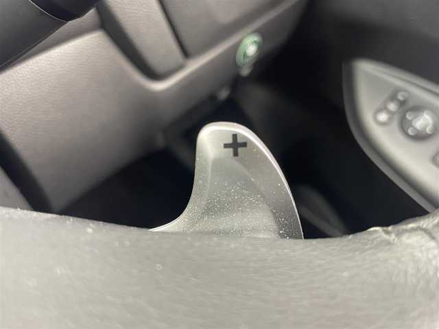 ホンダ フィット RS 茨城県 2013(平25)年 1.6万km プレミアムホワイトパール 純正8型ナビ/バックカメラ/フルセグ/あんしんパッケージ/シティブレーキアクティブシステム/クルーズコントロール/ETC/純正15インチAW/LEDヘッドライト/スマートキー