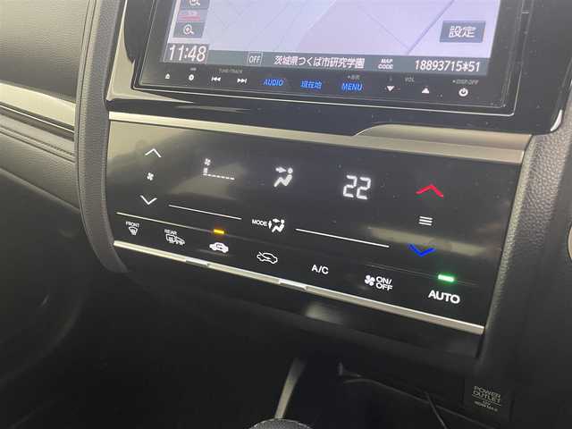 ホンダ フィット RS 茨城県 2013(平25)年 1.6万km プレミアムホワイトパール 純正8型ナビ/バックカメラ/フルセグ/あんしんパッケージ/シティブレーキアクティブシステム/クルーズコントロール/ETC/純正15インチAW/LEDヘッドライト/スマートキー