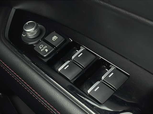 マツダ ＣＸ－８ XD ブラックトーンエディション 宮城県 2020(令2)年 6.4万km ソウルレッドクリスタルM BOSEスピーカー/純正10.25インチナビ/(FM/AM/USB/BT/フルセグTV)/全方位カメラ/(フロント/サイド/バックカメラ)/ETC/ハーフレザー/パワーシート/シートメモリー/シートヒーター/ステアリングヒーター/レーダークルーズコントロール/BSM/ワイヤレス充電/プッシュスタート/スマートキー/スペアキー/自動防眩ミラー/オートライト/オートマチックハイビーム/LEDヘッドライト/純正19インチアルミホイール/社外フロアマット