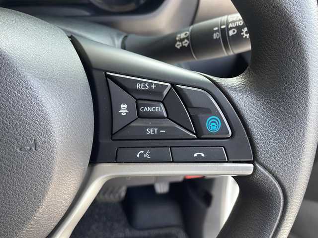 日産 ルークス HWS X プロパイロットED 愛知県 2023(令5)年 4.8万km ホワイトパール プロパイロット/衝突軽減システム/純正ナビ/クルーズコントロール/両側パワースライドドア/コーナーセンサー/純正アルミホイール/LEDヘッドライト/オートマチックハイビーム/ETC/ステアリングスイッチ/スマートキー/プッシュスタート