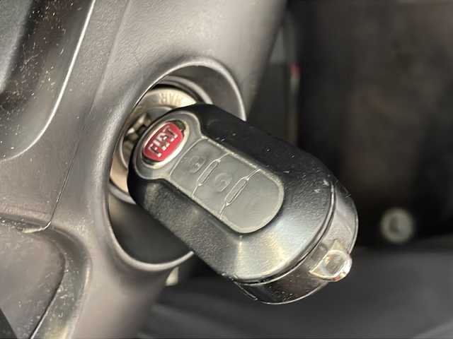 フィアット ５００ 1．4 16V スポーツ 岐阜県 2008(平20)年 6.7万km 黒 オーディオ/キーレス/純正アルミ