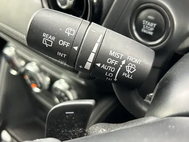 マツダ デミオ XD ツーリング 愛知県 2019(令1)年 7.6万km ジェットブラックマイカ 禁煙車/ディーゼル/ターボ/純正7インチナビ/(CD/DVD/Bluetooth/フルセグTV)/全方位カメラ/i-ACTIVESENSE/・衝突軽減ブレーキ/・レーンキープアシスト/・ブラインドスポットモニター/・オートハイビーム/・リアクロストラフィックアラート/ヘッドアップディスプレイ/クルーズコントロール/ETC/シートヒーター/パドルシフト/純正16インチアルミホイール/スマートキー/スペアキー1本/プッシュスタート/LEDヘッドライト/フロントフォグランプ/横滑り防止機能/オートエアコン
