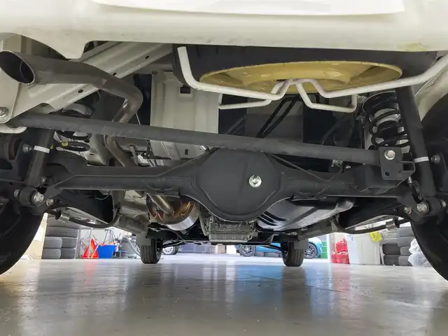 スズキ エブリイ PC リミテッド 滋賀県 2020(令2)年 0.6万km スペリアホワイト 社外7インチナビ/【Bluetooth/CD/DVD/フルセグTV】/リアソナー/レーンキープアシスト/衝突軽減ブレーキ/オートマチックハイビーム/前後ドライブレコーダー/ETC/純正フロアマット/ドアバイザー/リモコンキー