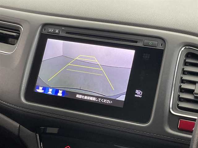 ホンダ ヴェゼル ハイブリッド Z 埼玉県 2014(平26)年 5.7万km ティンテッドシルバーM アクティブシティブレーキシステム/革シート/前席シートヒーター/純正メモリナビ・フルセグTV/　CD/DVD/SD/USB/Bluetooth/バックカメラ/クルーズコントロール/パドルシフト/LEDヘッドライト/プッシュスタート/スマートキー/ビルトインETC