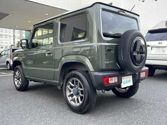 スズキ ジムニー XC 山形県 2021(令3)年 1.6万km ジャングルグリーン ・ワンオーナー/・４WD/・社外オーディオ/CD/DVD/Bluetooth/・クルーズコントロール/・衝突被害軽減システム/・レーンキープアシスト/・標識検知/・先行車発進告知/・オートマチックハイビーム/・オートライト/・LEDヘッドランプ/・横滑り防止装置/・ダウンヒルアシスト/・前席シートヒーター/・純正AW/・スペアキー1本/・保証書/・取扱説明書